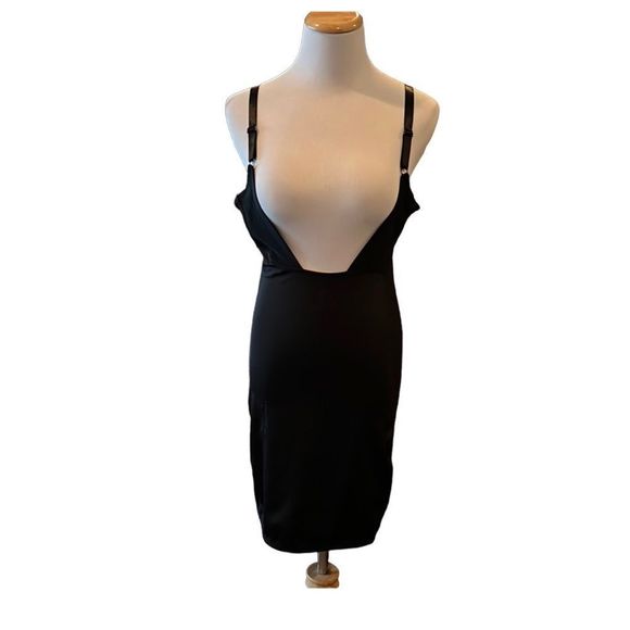 Shapewear - Picture 1 of 8